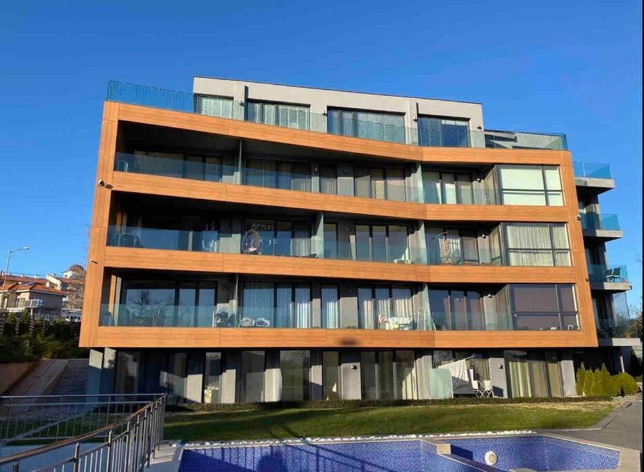 Lovely And Quiet Flat Wmn15 With Terrace/Pool Varna Eksteriør billede